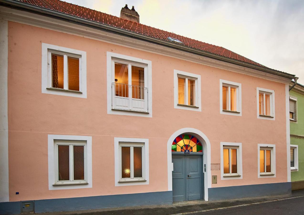 Altstadt Apartments Melk Mit Sauna Exterior photo